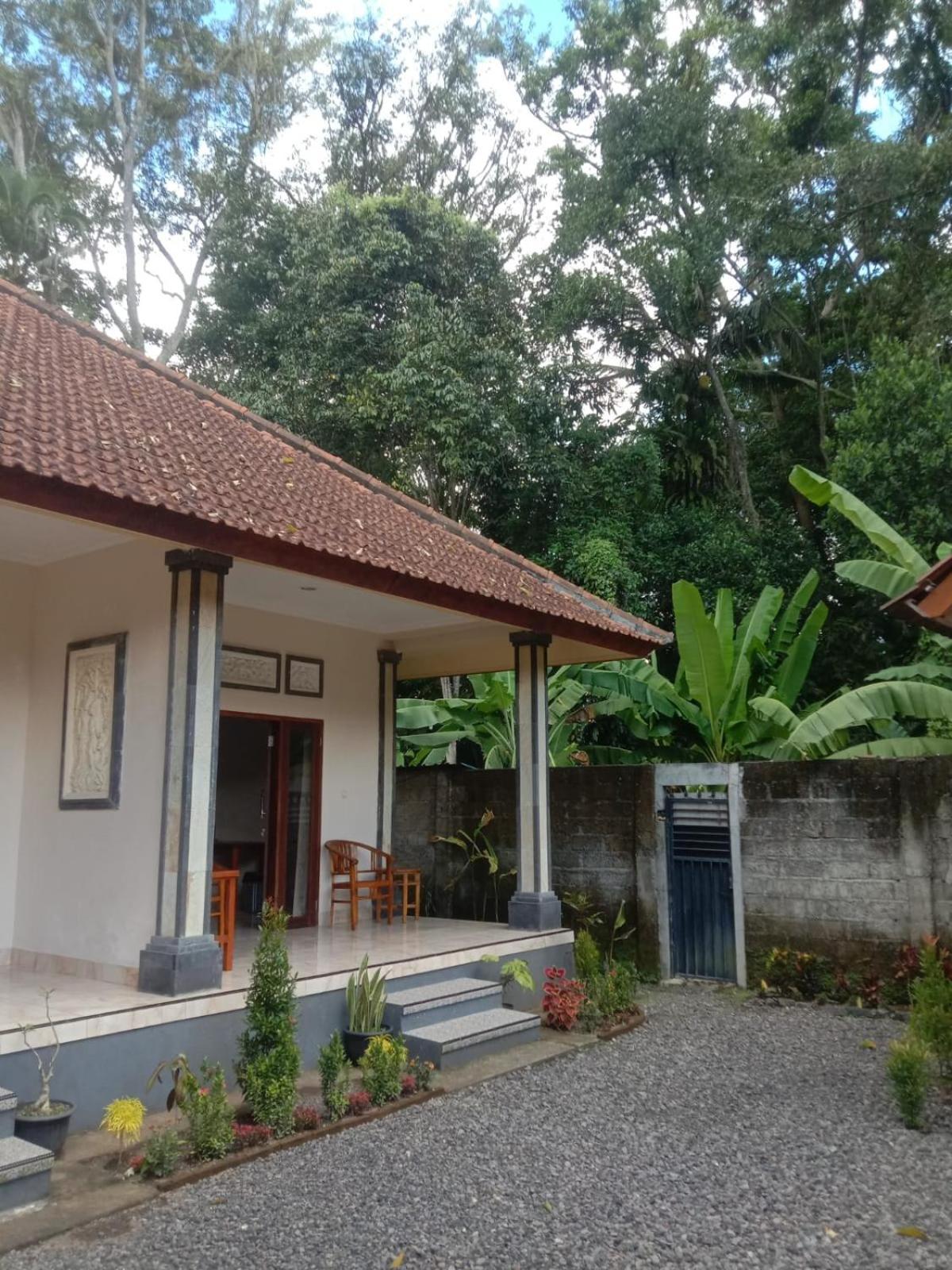 Kaeles House Homestay Sidemen (Bali)
