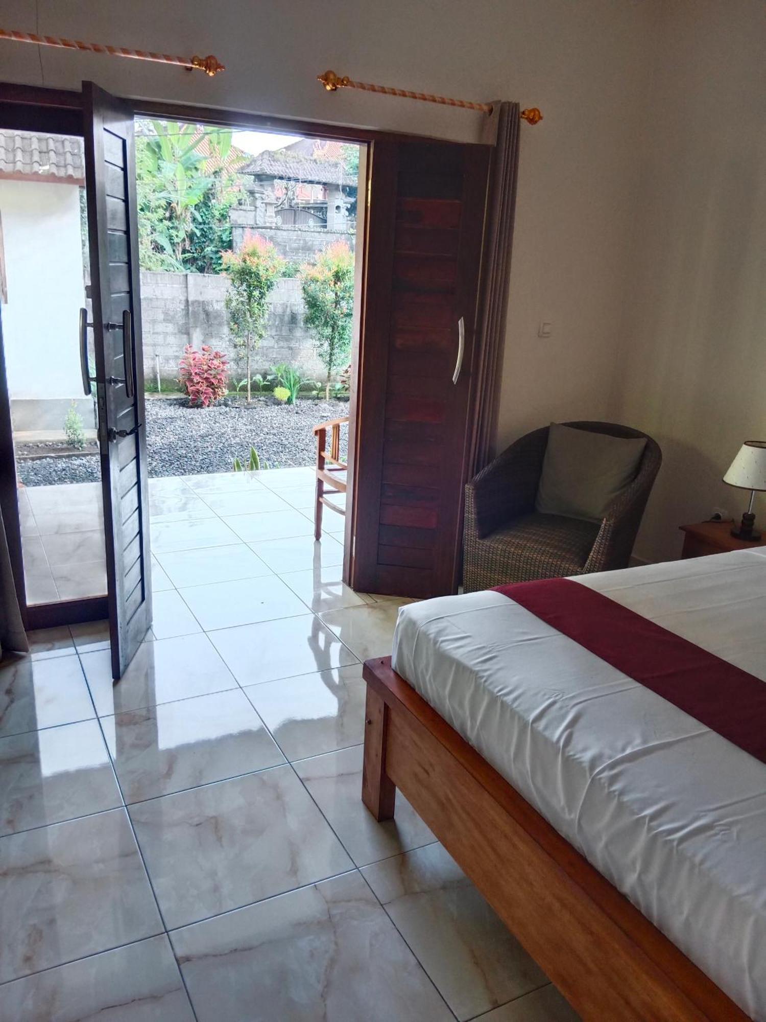 Kaeles House Homestay